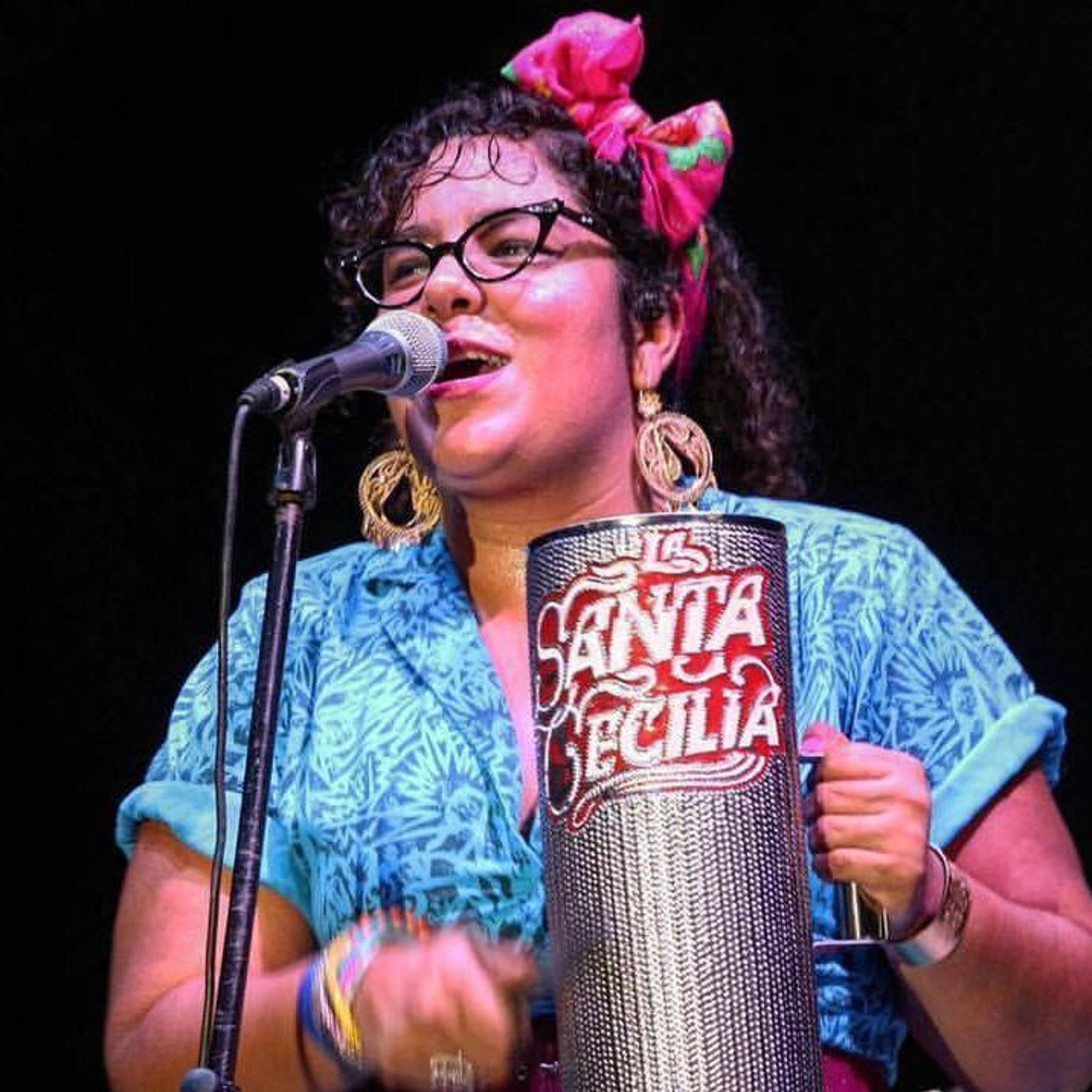 Thumbnail for "#MujeresconPower: "La música me hace sentir viva" - LA MARISOUL, Vocalista de La Santa Cecilia". Thumbnail for "#MujeresconPower: "La música me hace sentir viva" - LA MARISOUL, Vocalista de La Santa Cecilia".