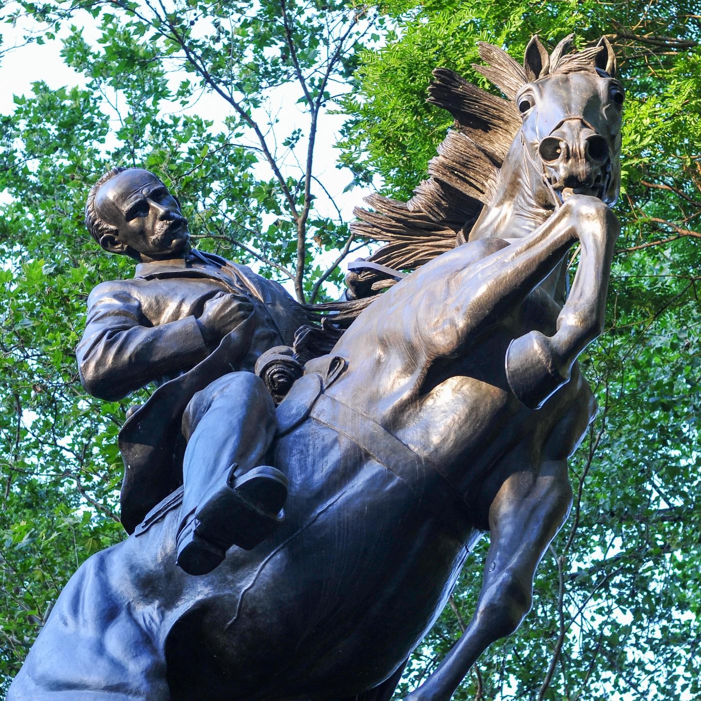 Thumbnail for "José Martí in Central Park". Thumbnail for "José Martí in Central Park".