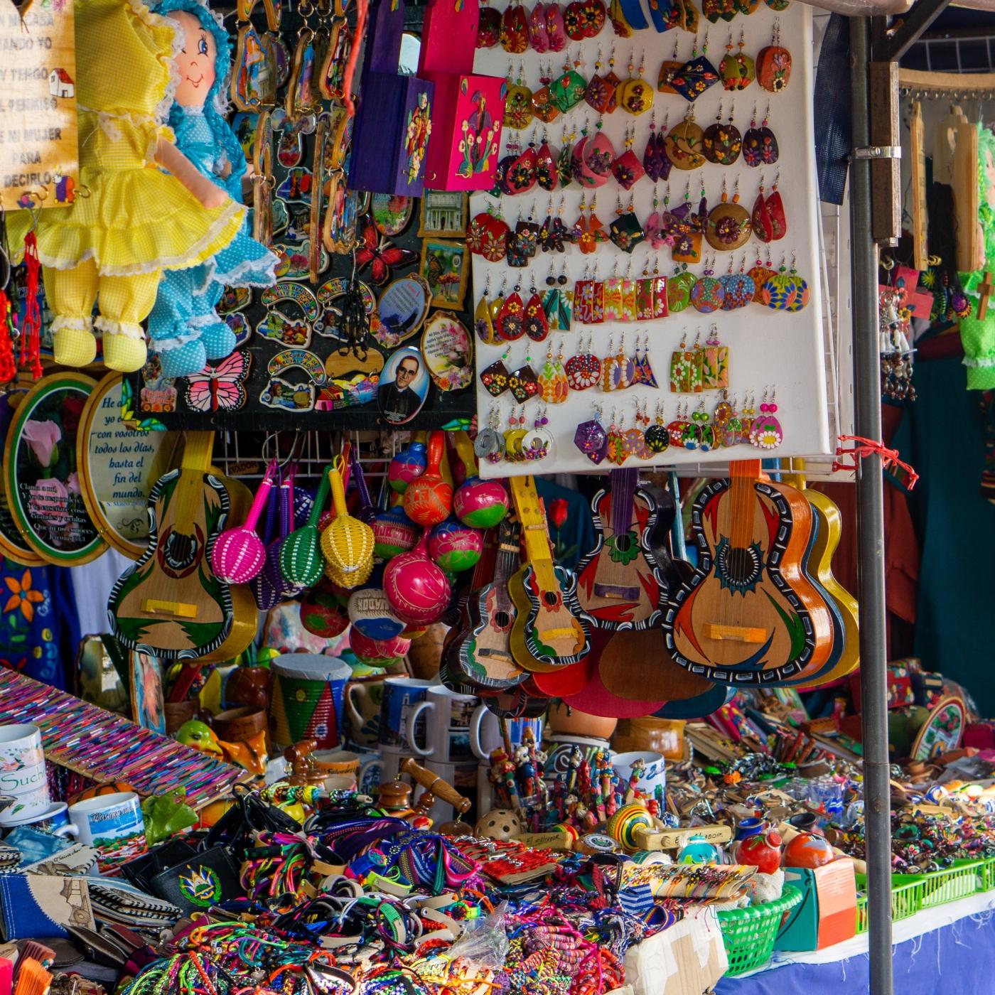 Thumbnail for "Leaving El Salvador". Thumbnail for "Leaving El Salvador".